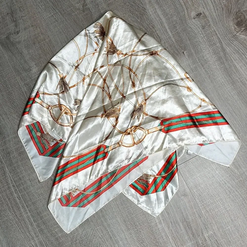 Red Green Cream Gold Tassel Print Scarf Women’s Size 36x36 in
